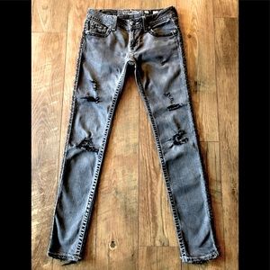 Miss Me Low rise skinny distressed Black wash black braid &crystal trim 28/31